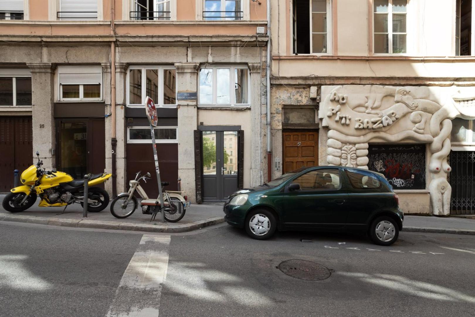 Guestready - Le Duplex Des Pentes Leilighet Lyon Eksteriør bilde